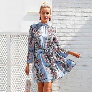 <h2> H21 </h2>Featured Image related product with Color
